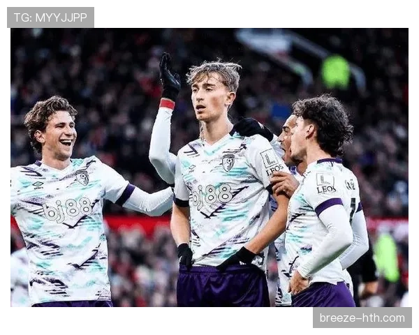 伯恩茅斯近期表现低迷,需迅速调整以避免降级危机 伯恩茅斯近期表现低迷,需迅速调整以避免降级危机