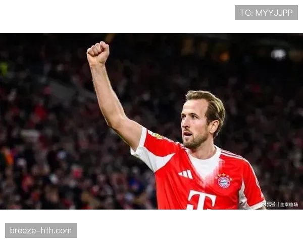 凯恩与莱万:顶级中锋稳定性差距解析 凯恩与莱万:顶级中锋稳定性差距解析