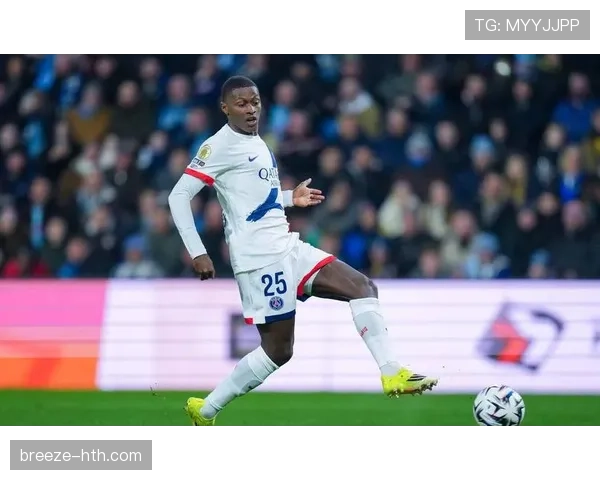 巴黎圣日耳曼中场控制力问题显现，在关键战役中如何稳固局面、保障进攻已成为现实挑战